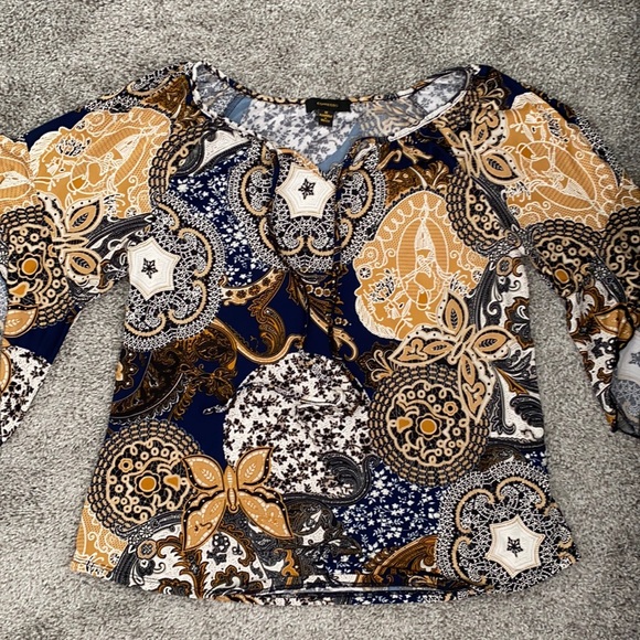 Blue and gold blouse - Picture 1 of 5